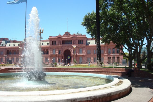 lacasarosada.jpg