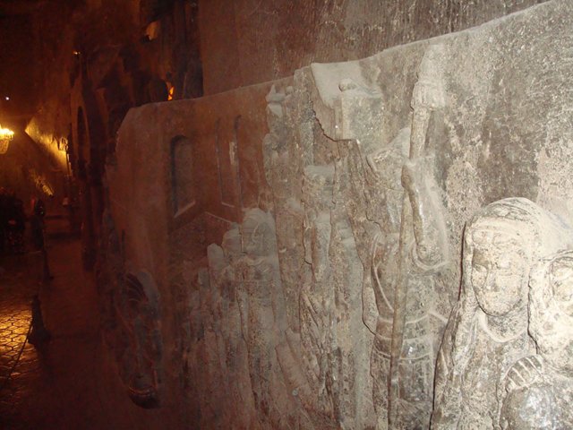 wieliczkaminieradisale.jpg